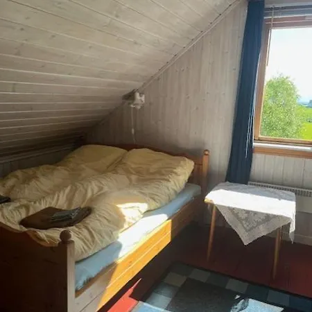 Tenant Semesterbostad Dverberg